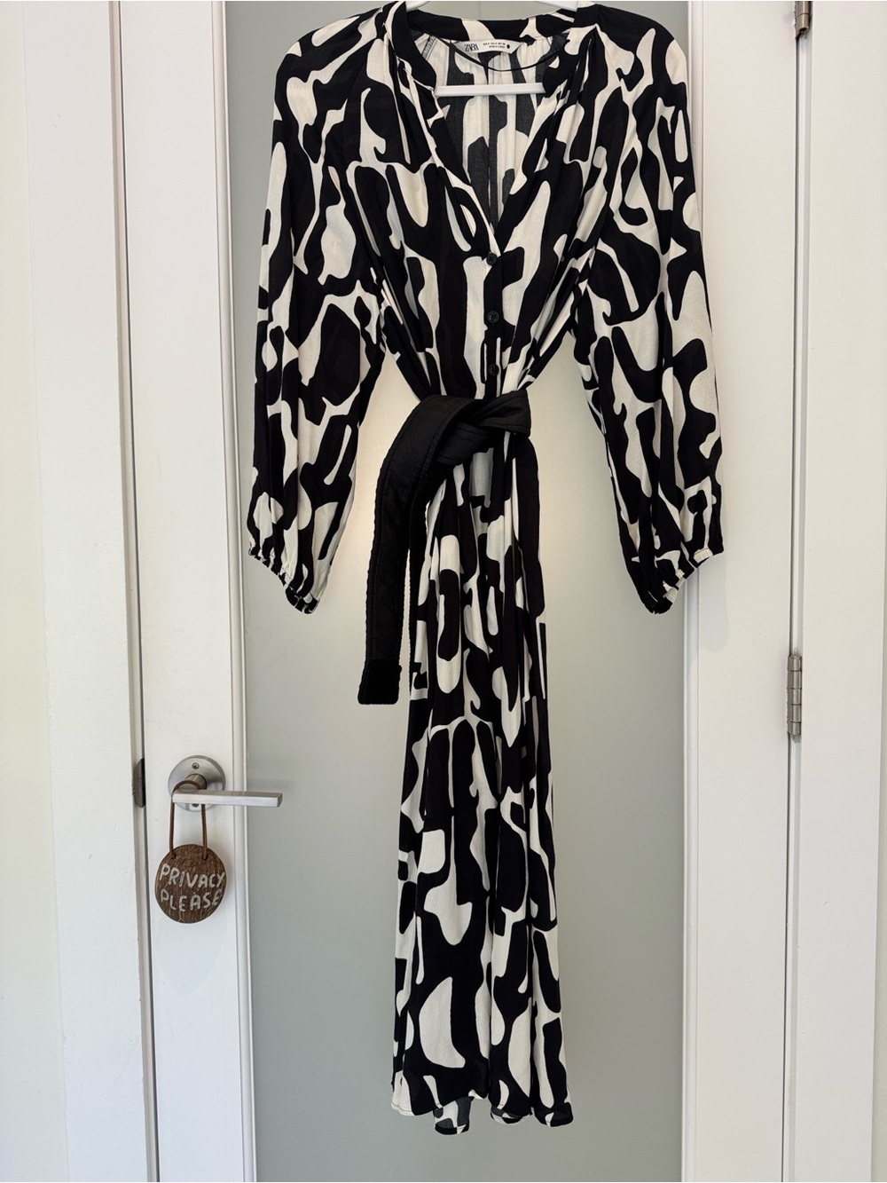 Zara Graphic Black and White Midi Abstract Dress